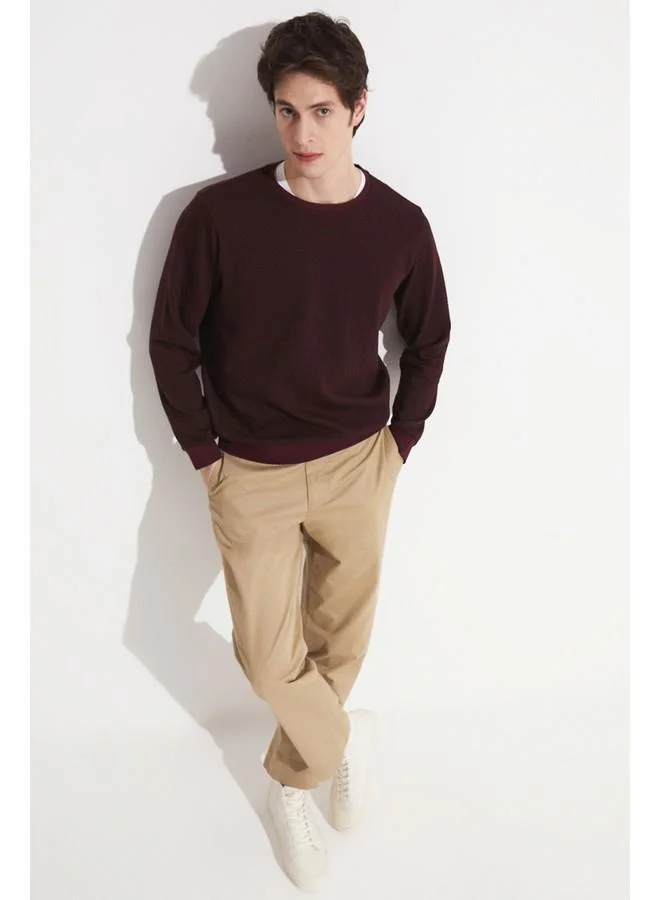 جون June Exclusive Men Textured Crew Neck Sweatshirt Burgundy