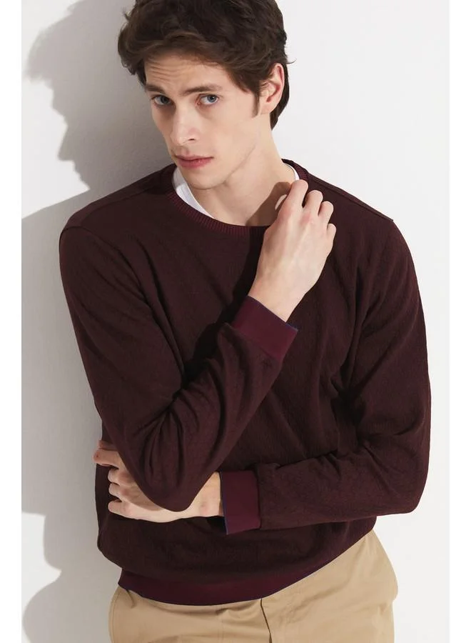 جون June Exclusive Men Textured Crew Neck Sweatshirt Burgundy