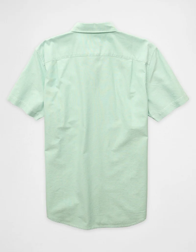 امريكان ايجل قميص بقصّة كلاسيكية وبأزرار وأكمام قصيرة