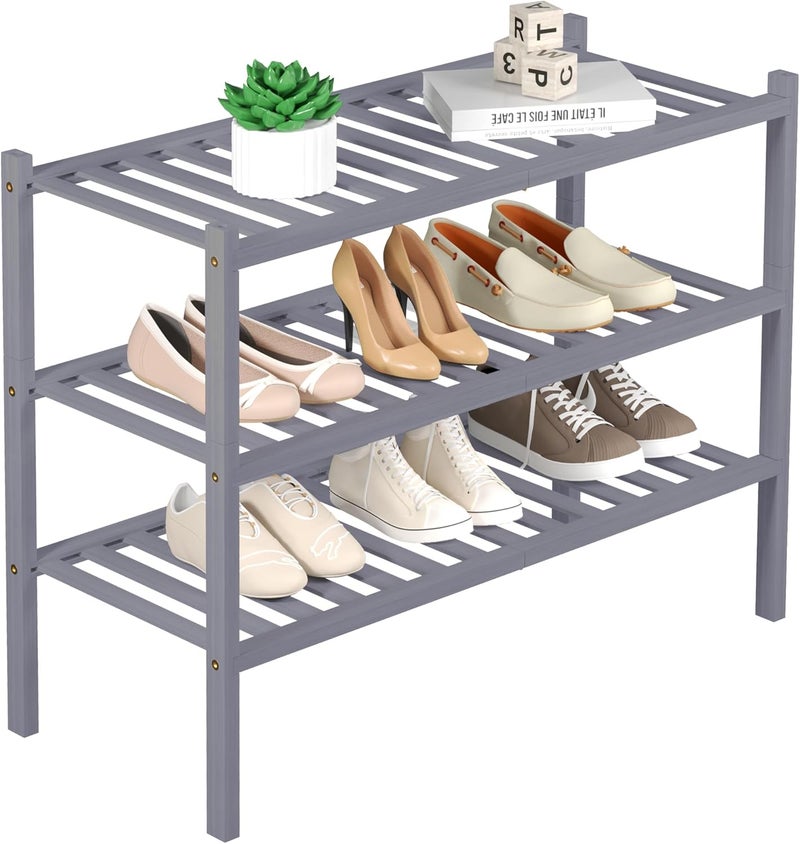 ROMGUAR CRAFT رف أحذية من الخيزران من ذو 3 طبقات، مناسب للخزانة، يقف بشكل مستقل، لتخزين الأحذية في المساحات الصغيرة، قابل للتكديس، أبعاده 27" × 11" × 20" (رمادي) - Image 1