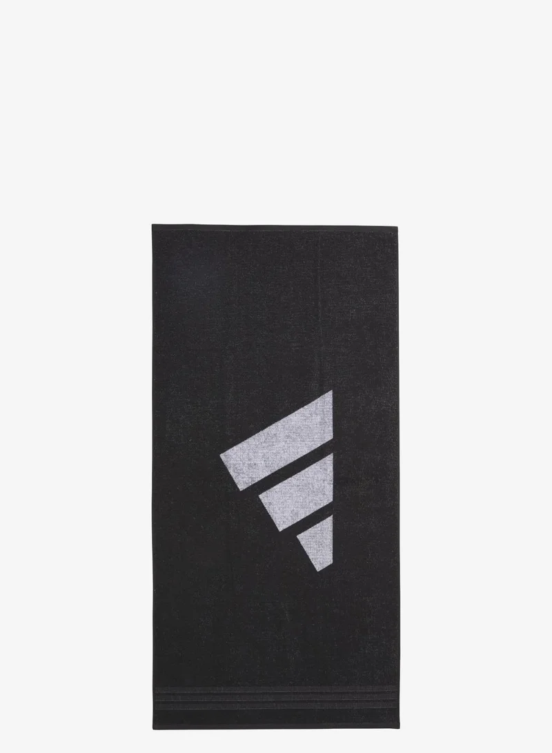 اديداس منشفة كبيرة PERFORMANCE