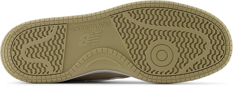 New Balance أحذية نيو بالانس للرجال باللون البيج - Image 2