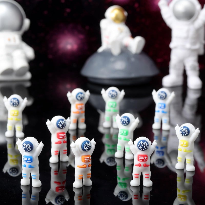 Sonwyoung 50 Pcs Mini Astronaut Figurines, Miniature Astronaut Toy Spaceman Figures for Kids Space Party Favor Easter Egg Stuffers Birthday PiÃ±ata Classroom Gift Prize Reward Goodie Bag (Multicolor) - Image 5