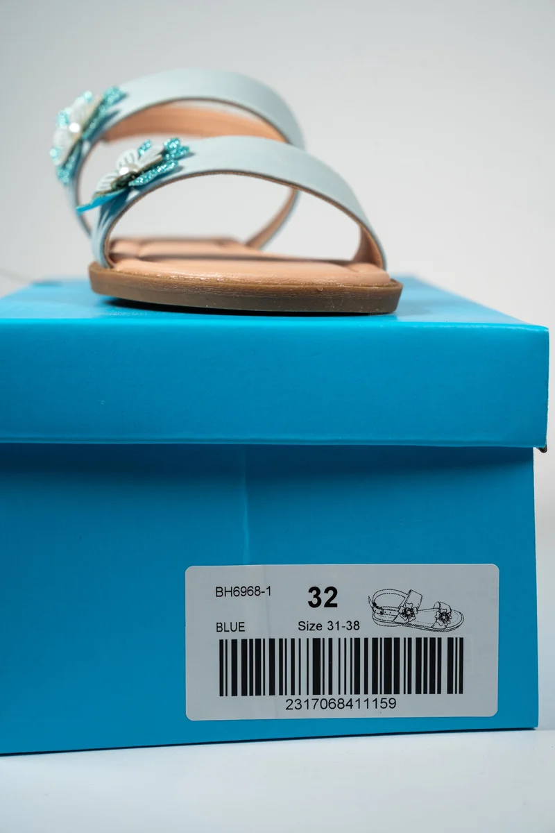 Geoomnii BLUE Geoomnii Girls’ Sandals – Comfortable Casual Sandals for Children, Pre-Teen & Junior Girls for School, Play & Everyday Wear for Women | Best Price UAE