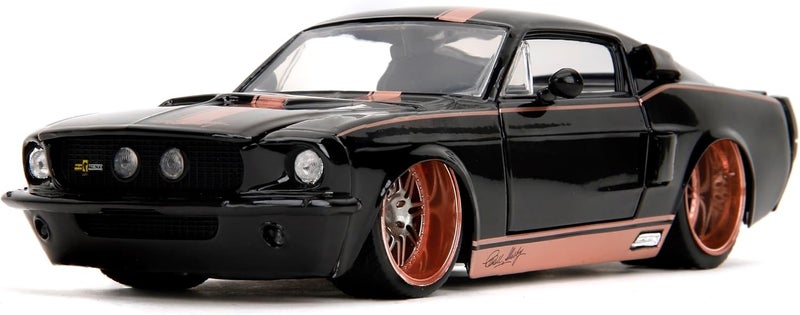 JADA Toys Pink Slips 1967 Shelby GT 500 Die-Cast Car with Base, Toys for Kids and Adults – 1:24 Scale, Black - Image 5
