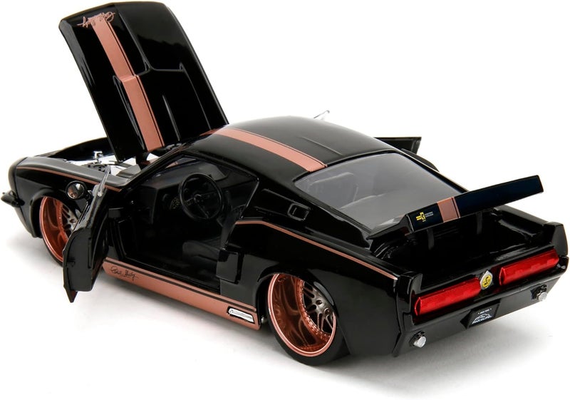 JADA Toys Pink Slips 1967 Shelby GT 500 Die-Cast Car with Base, Toys for Kids and Adults – 1:24 Scale, Black - Image 4