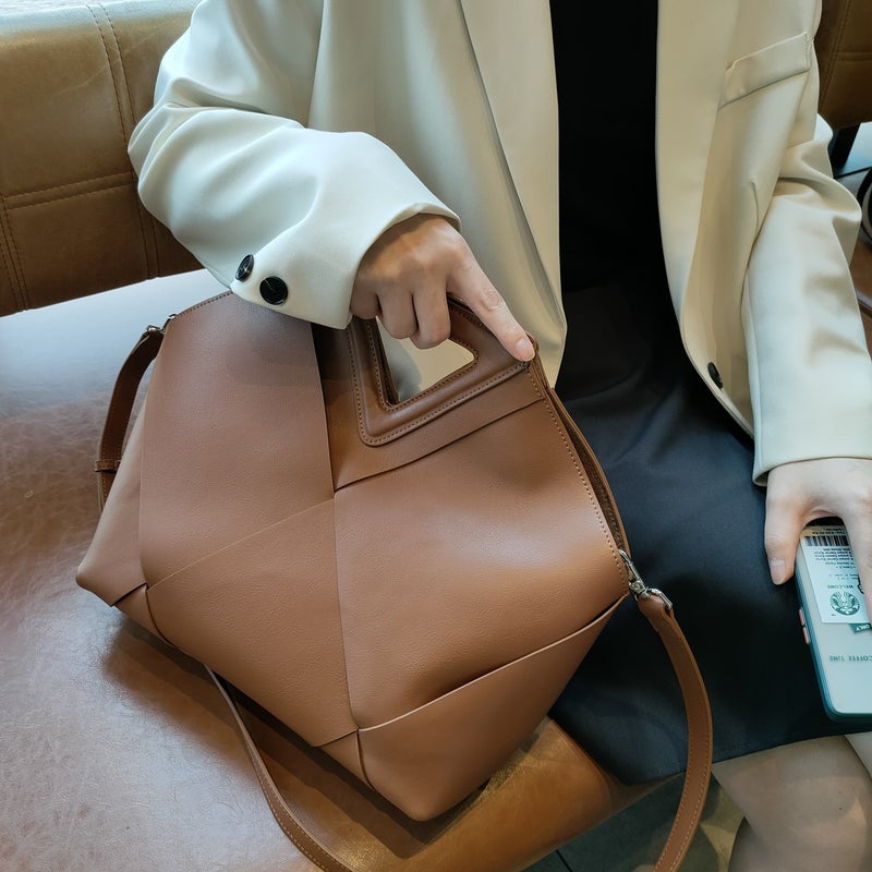 Direct Supply Inverted Triangle Woven Handbag Genuine Leather Fashion Soft Leather Shoulder Crossbody Bag For Women - Image 3