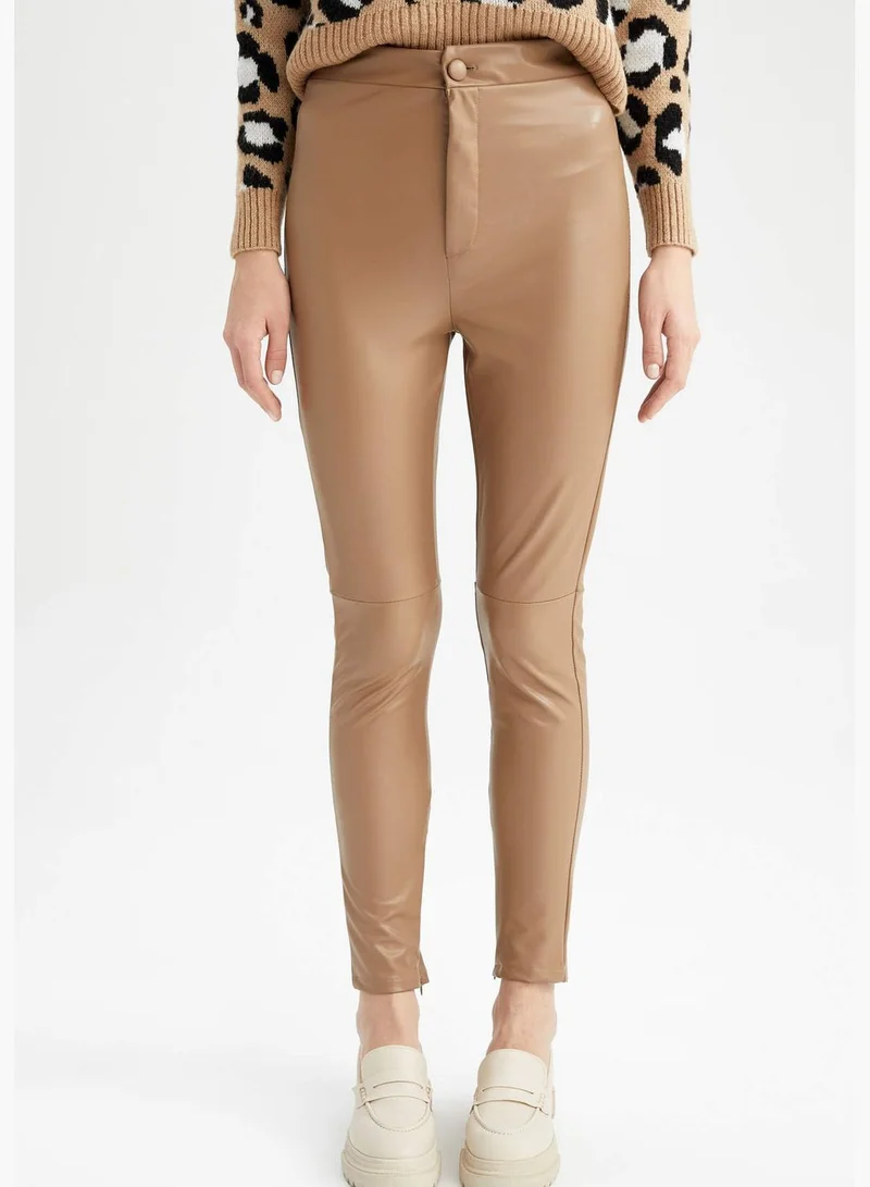 DeFacto Woman Woven Leggings