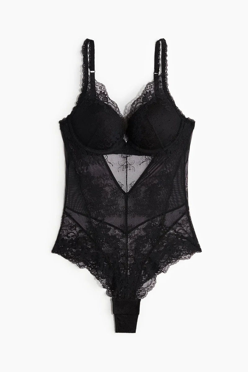 اتش اند ام بودي دانتيل ببطانة رفع فائقة وتصميم سترينغ