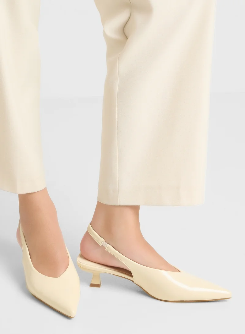 ايلا حذاء بكعب sling back