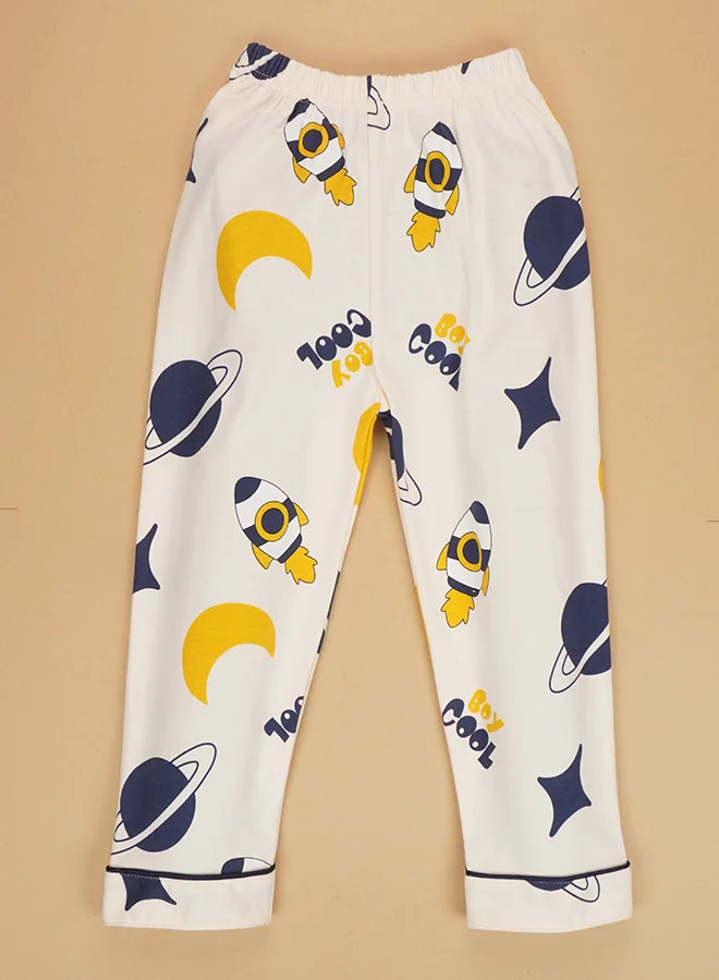 LITTLE SURPRISE BOX Little Surprise Box, Planets Cream and Navy soft Cotton Kids Nightsuit-3-4 Y