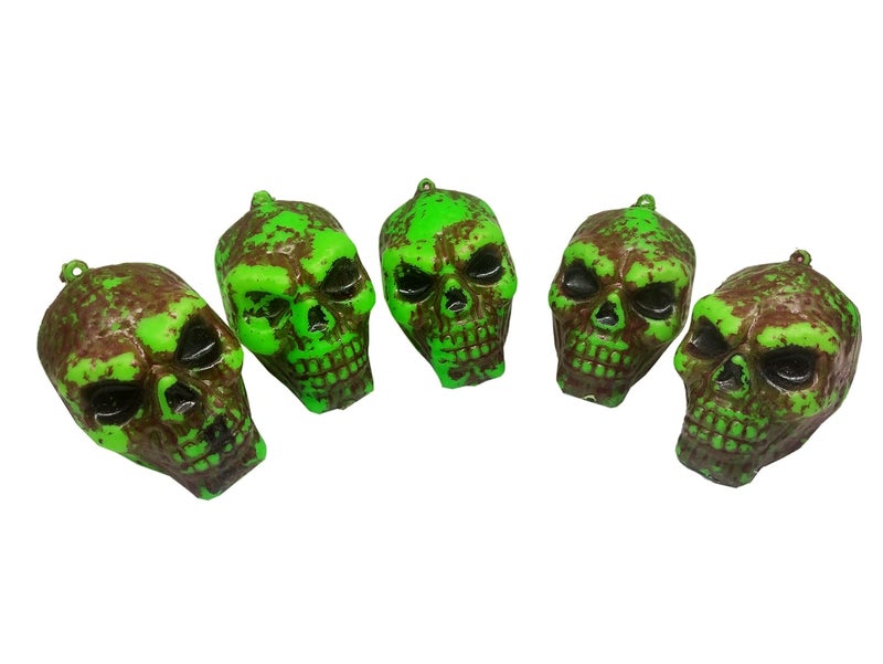 Brown Leaf Halloween Horror Scary Skulls Realistic Looking Skulls Human Skeleton Head Skull for Halloween Bar Home Table Decoration Medium Green Skull 5 PCs Set - Image 1