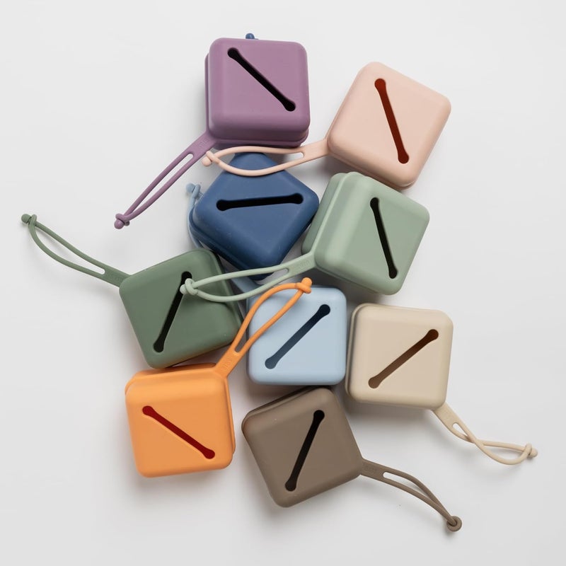 BIBS Blush Pacifier Case - Image 5