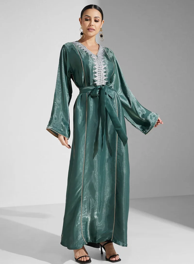 hayas closet Embroidered Belted Jalabiya