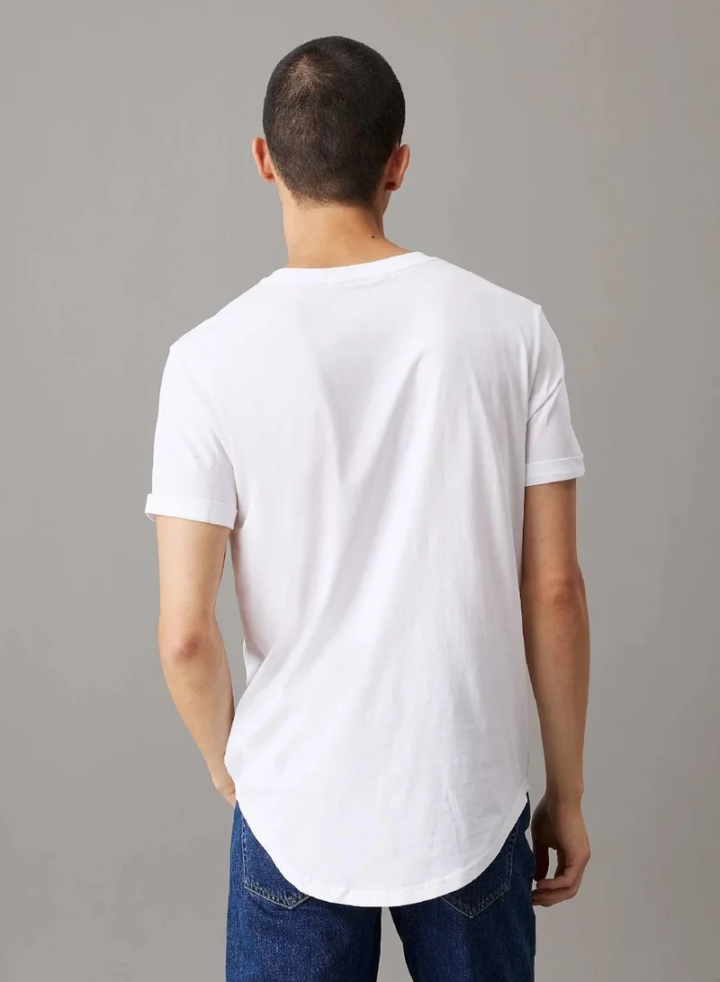 Calvin Klein Jeans Bright White Cotton Badge T-shirt for Men | Best Price UAE