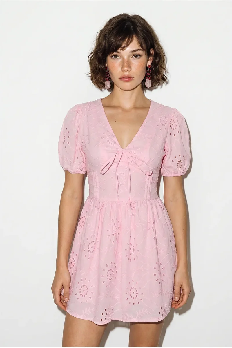 بيانكو لوتشي LUCCI Embroidered Mini Skater Dress