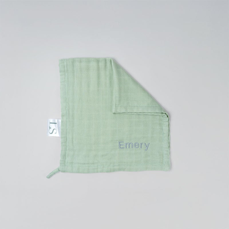 Lovingly Signed Personalized Bamboo Muslin Cloths - Green (Pack of 3) - Image 1