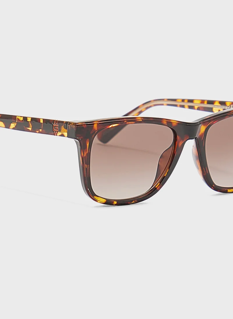 GUESS Gu0022752F47 Wayfarers Sunglasses