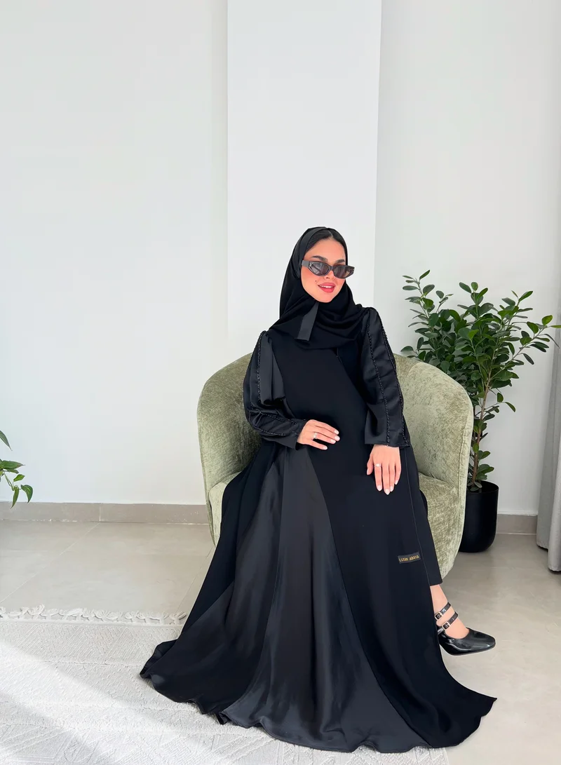 Lusin Abaya Abaya with Black Crepe Sleeves & Sides and Beading on Shoulder