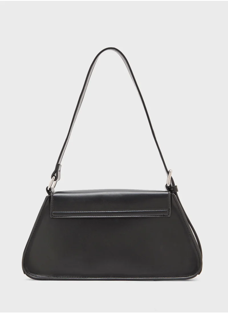 ايلا Asymmetric Shoulder Bag