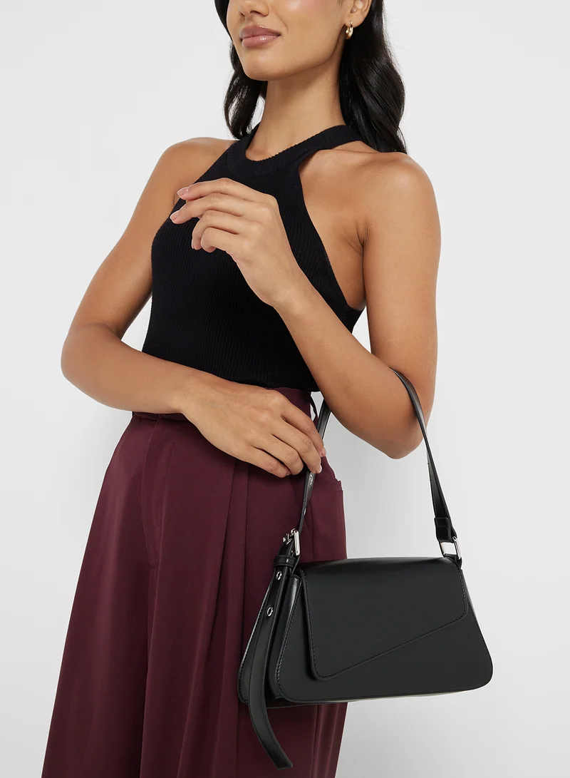 ايلا Asymmetric Shoulder Bag