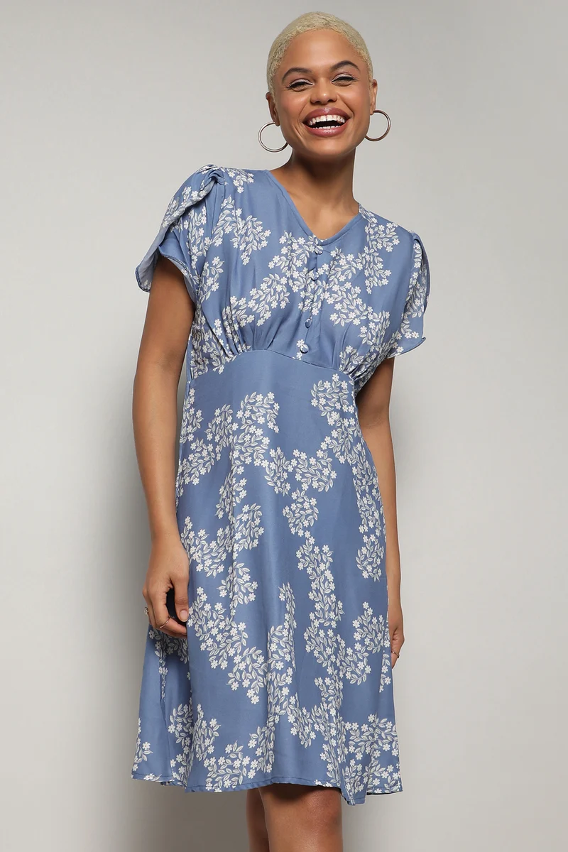 كامبوس سوترا فستان بطبعة زهور