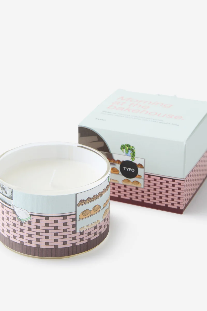 Typo Essential Candle