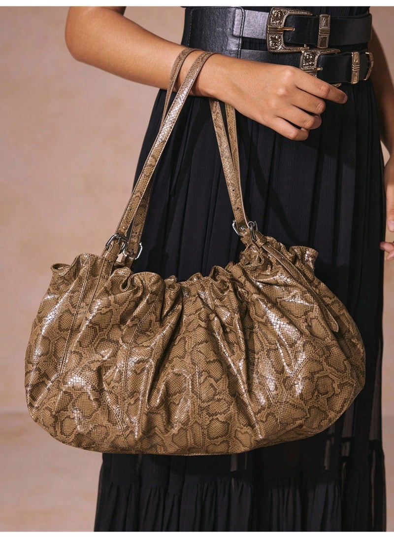 شنطة يد نسائية توت كبيرة بتصميم ناعم مع إغلاق برباط شد ومقابض طويلة للاستخدام اليومي والعمل - Image 3