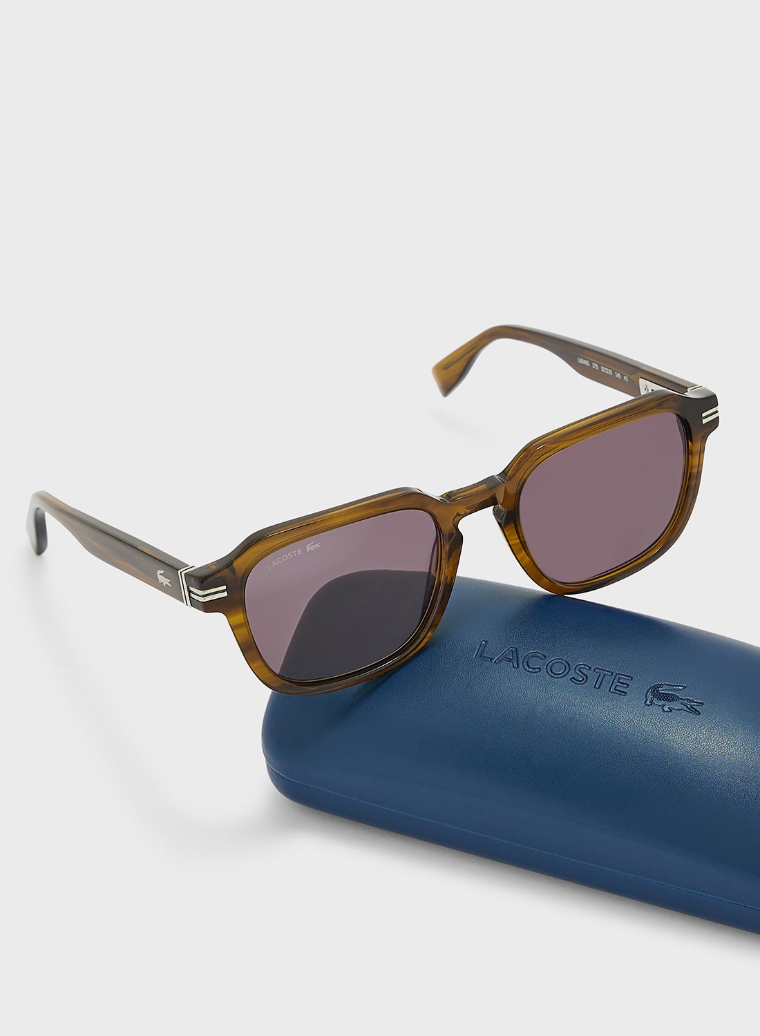 نظارات شمسية مستطيلة معدلة-لاكوست