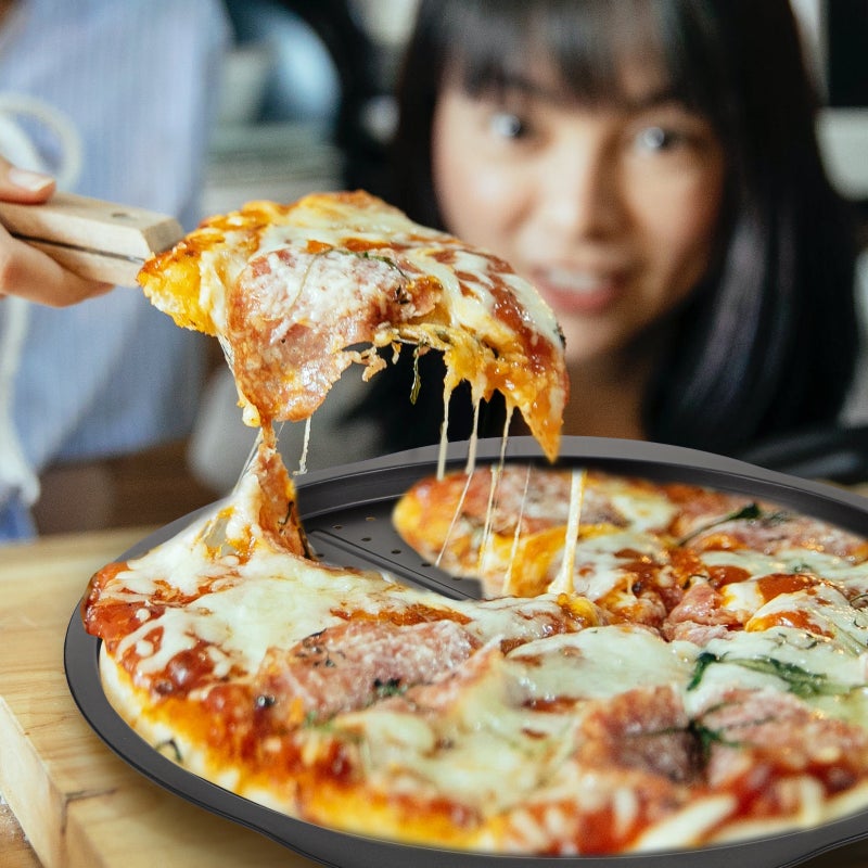 Pizza Pans with High-Quality Carbon Steel, Durable and Efficient Baking Performance - Image 3