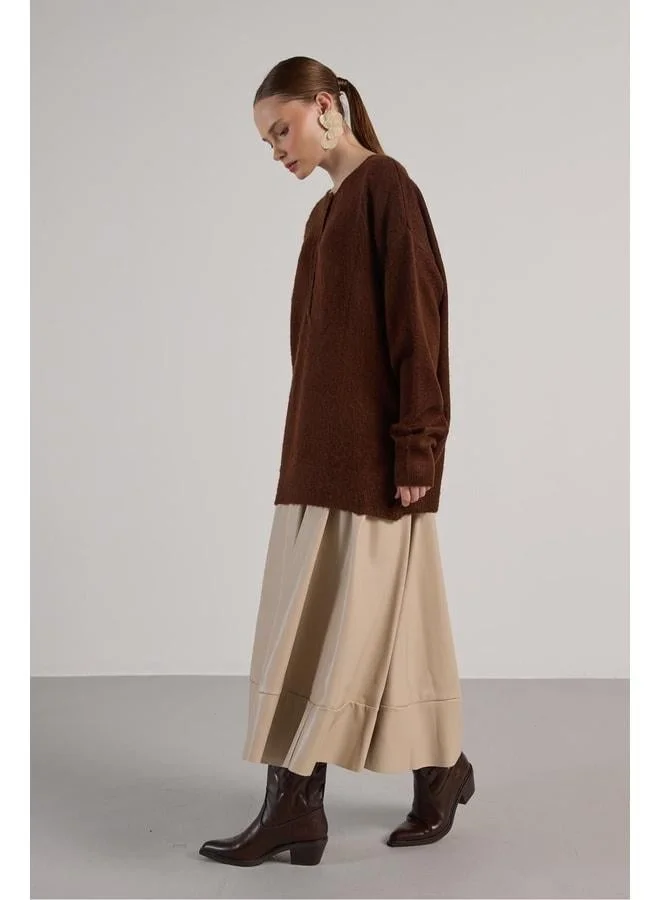 mina aise Women's coffee-colored button-detailed oversized plush sweater 30031.