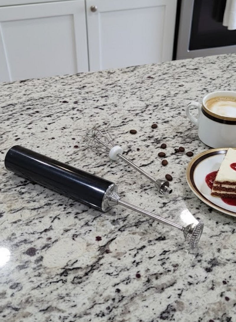 أداة خفق لبن، محمولة مع مضربين للبيض من فولاذ مقاوم للصدأ أداة خفق القهوة، خلاط صغير بـ3 سرعات قابلة للتعديل لكابتشينو ولاتيه وقهوة وبيض وشوكولاتة ساخنة، أسود (يعمل ببطارية) - Image 3