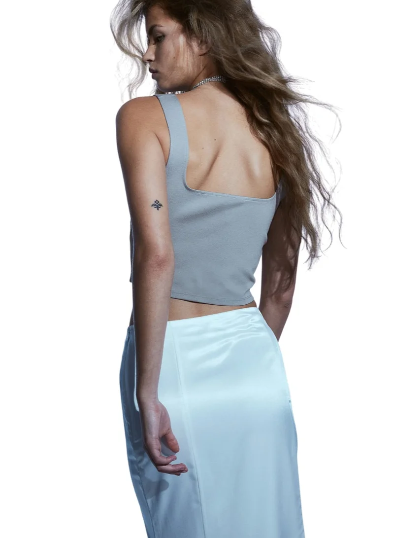 اتش اند ام Square Neck Crop Top