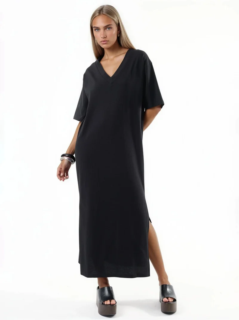 Busem BUSEM V-Neck Loose Fit Midi Dress