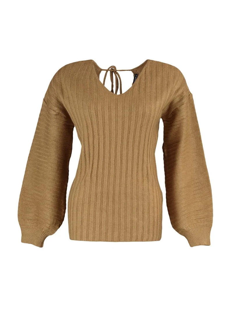 Trendyol Curve V-Neck Knitted Sweater