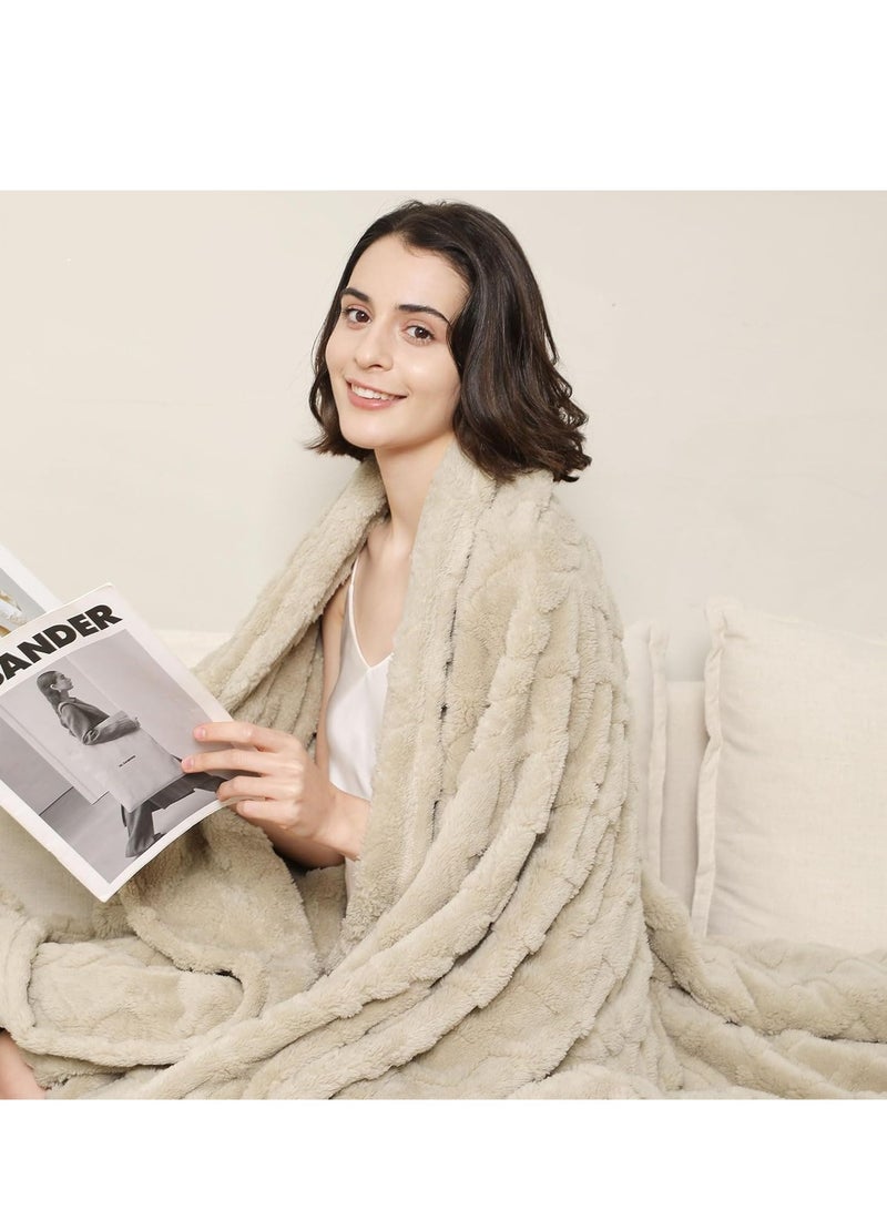 Aganear Fleece Throw Blanket  - Image 4