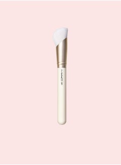 MAC Cosmetics Serum + Moisturizer Brush  - Image 1