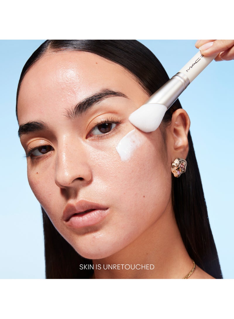 ماك كوزمتيكس فرشاة سيروم+ مويستشر - Image 4