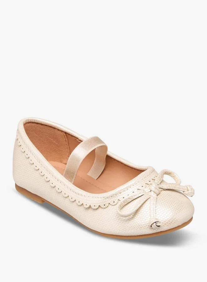 فلورا بيلا من شو إكسبرس حذاء باليرينا بناتي بشريط مطاطي بتفاصيل مكشكشة