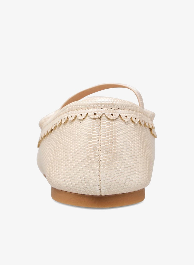 فلورا بيلا من شو إكسبرس حذاء باليرينا بناتي بشريط مطاطي بتفاصيل مكشكشة - Image 5