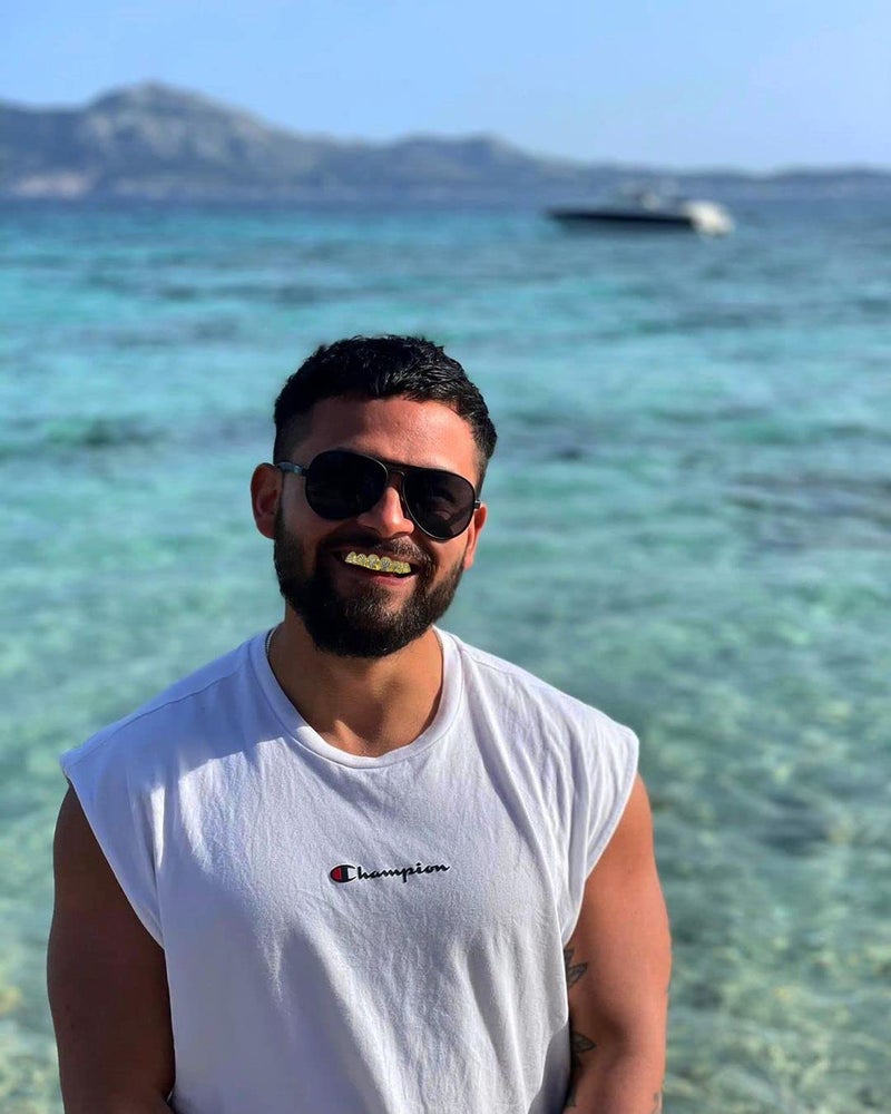 TOPGRILLZ Grillz Gold Poker Grills for Your Teeth Heart Hip Hop Grillz Teeth Men Diamond Grillz for Men Women 18K Gold Plated Hustla Teeth Grillz Gold Jewelry Rapper Costume(Heart) - Image 5