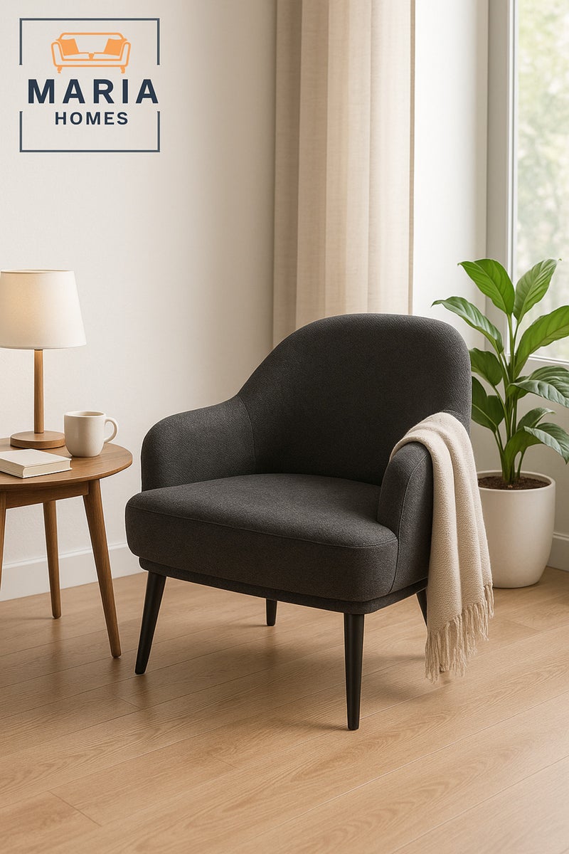 ماريا هومز كرسي بذراعين رمادي غامق - أريكة عصرية بمقعد واحد مع تنجيد من القماش وأرجل سوداء - Image 2