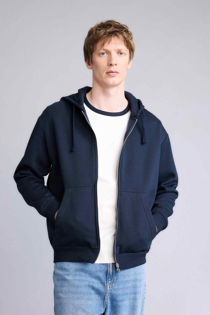 ديفاكتو هودي قصة مريحة بسوسته قماش سميك وبطانة ناعمة - Image 3