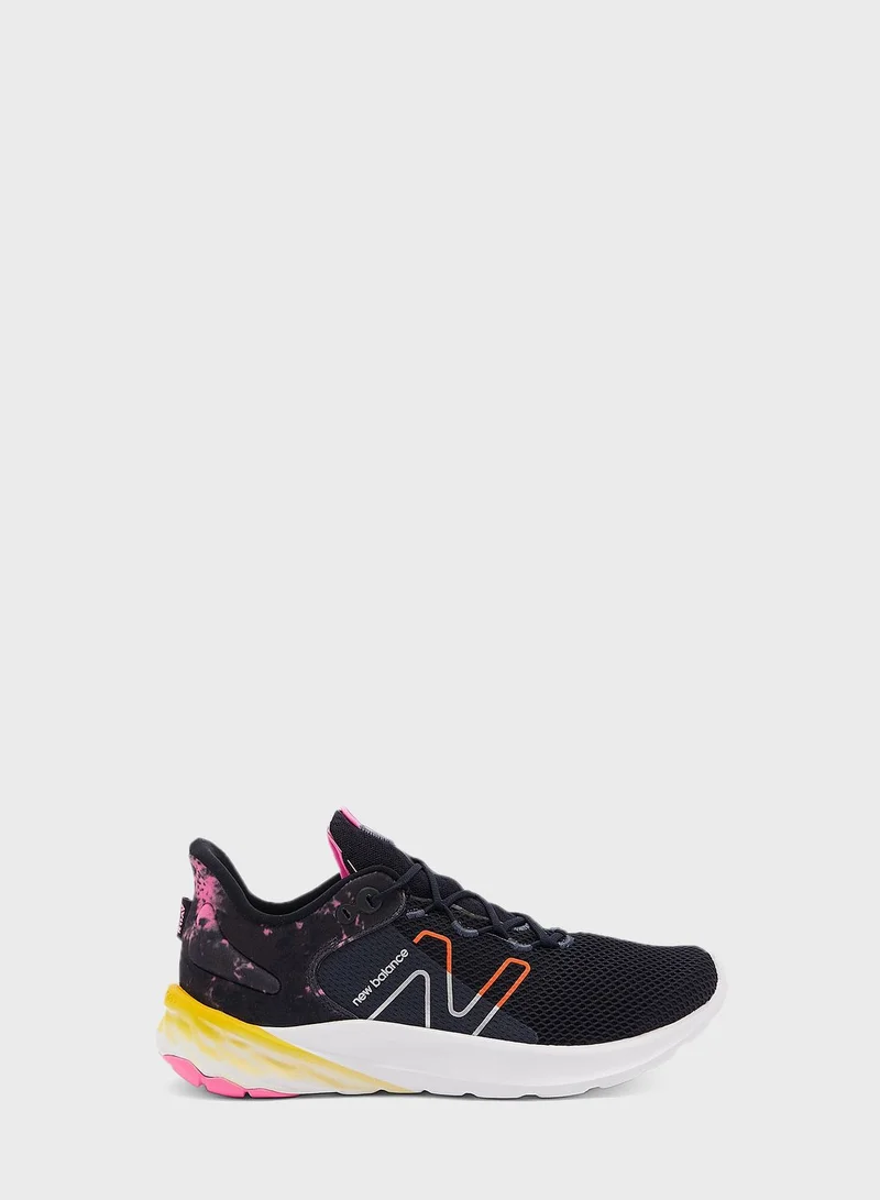 New Balance Youth Roav