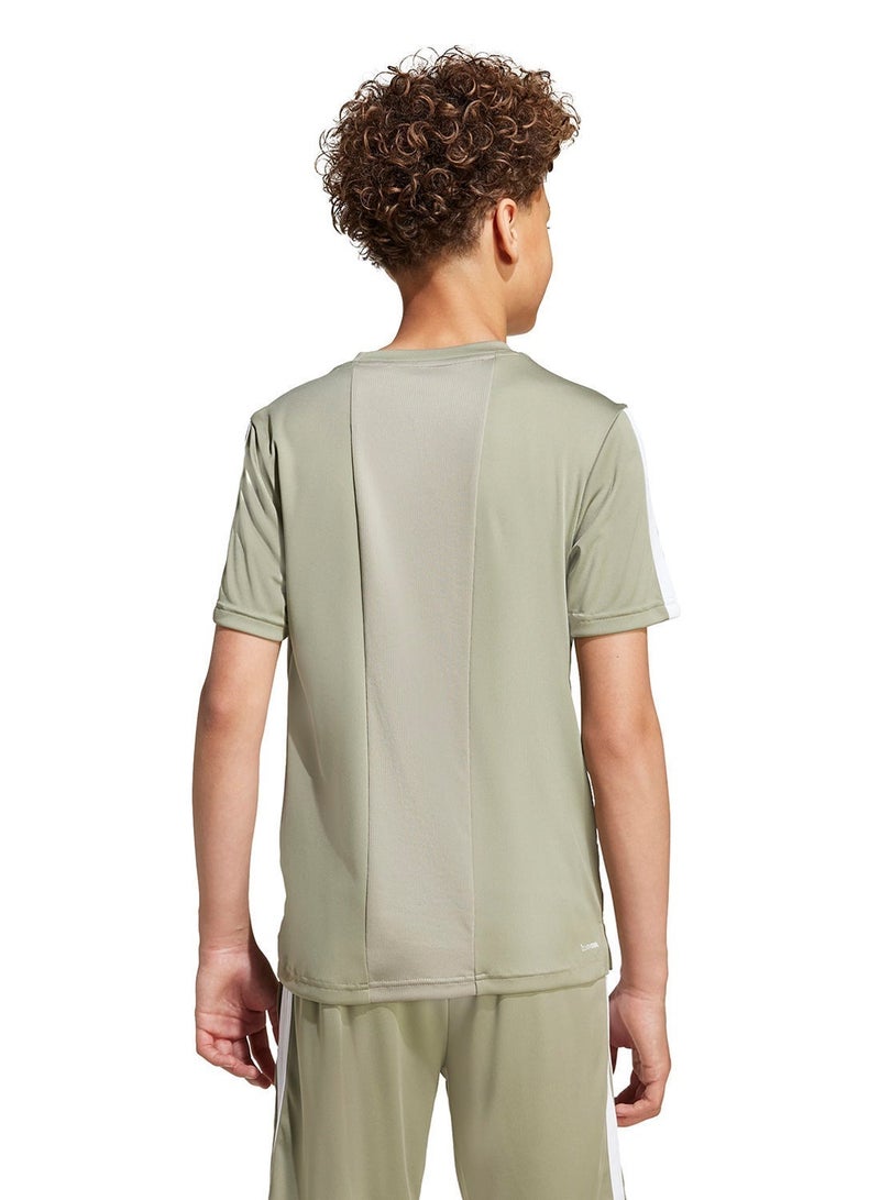 اديداس تيشيرت أساسي بتصميم الخطوط الثلاثة لتدريب الشباب - Image 2