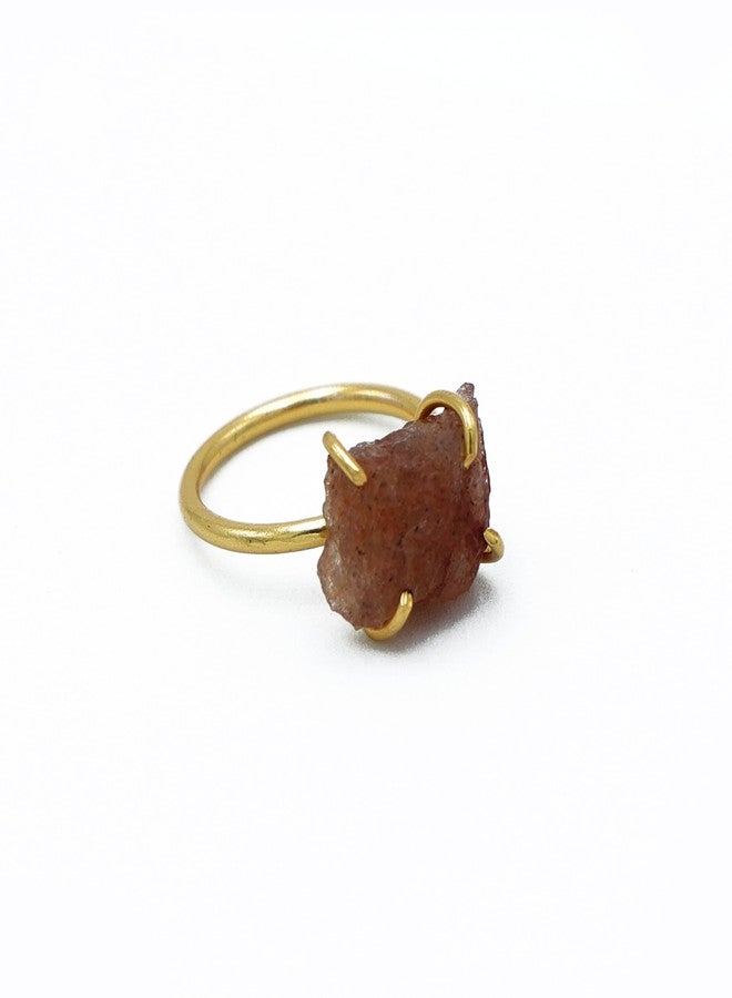 Dua Strawberry Quartz Rough Ring – Raw Gemstone Adjustable Gold Ring - Image 1