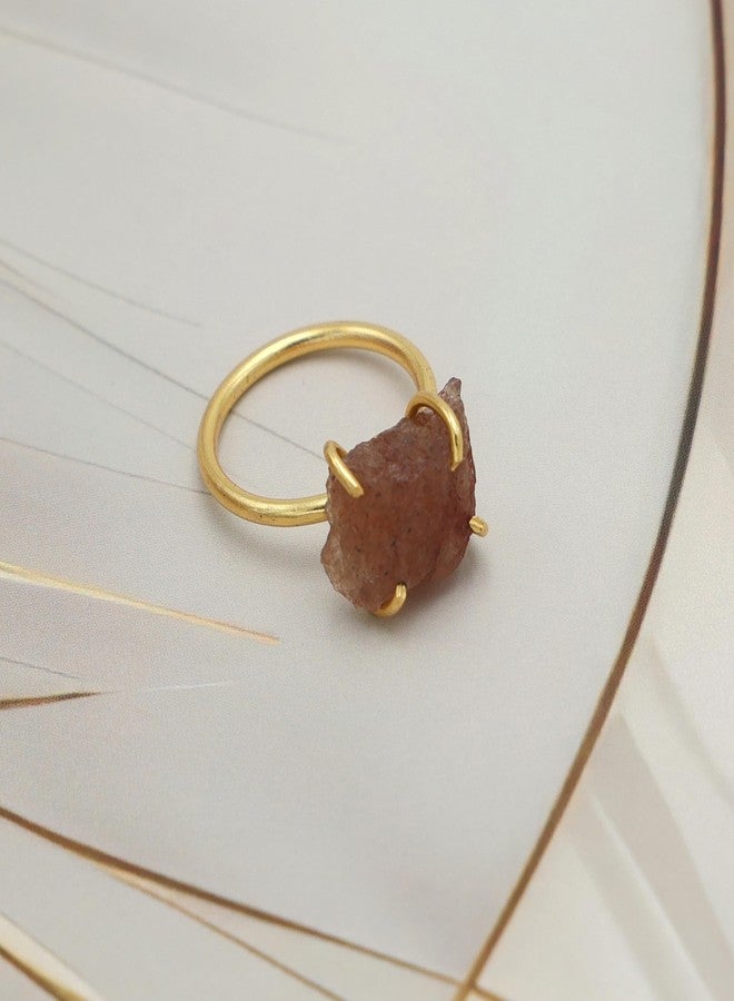 Dua Strawberry Quartz Rough Ring – Raw Gemstone Adjustable Gold Ring - Image 2