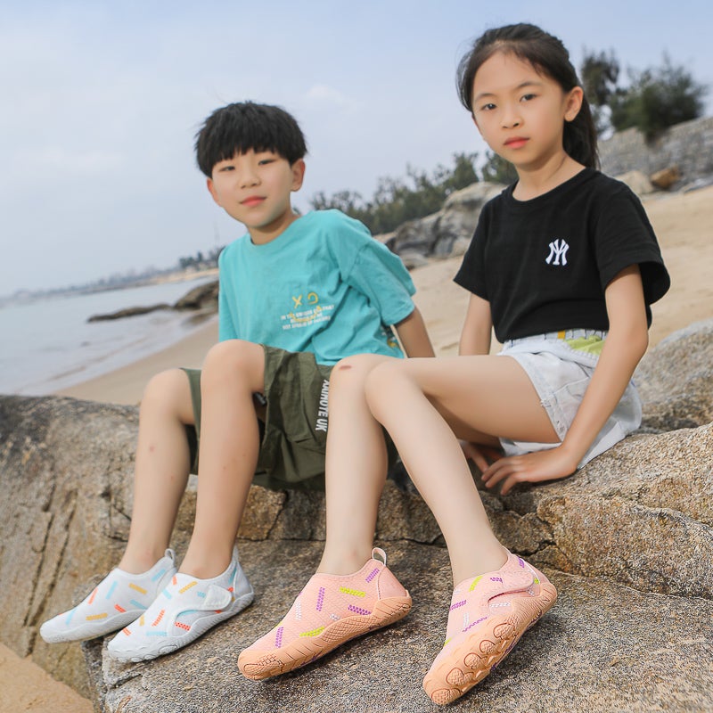 Outdoor Beach Shoes, Children''s River Tracing Shoes, Men''s and Women''s Swimming Shoes, Women''s Sandals, Amphibious Wading Shoes - Image 4