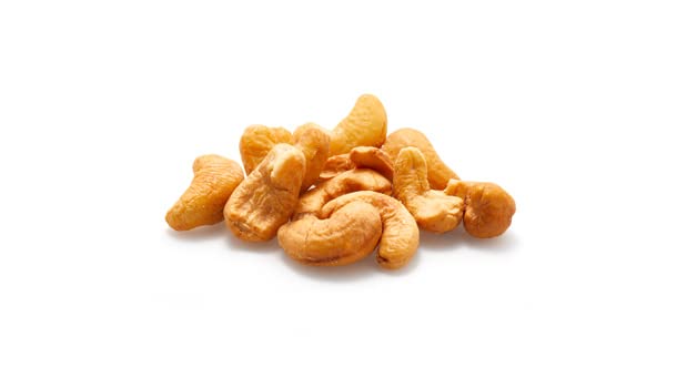 Yupik Roasted Unsalted Whole Cashews, 2.2 lb (35.2 oz), Gluten-Free, Kosher, Vegan, Crunchy Nuts, Lightly Roasted, No Added Salt, Source of Protein & Iron, Savory Snacks - Image 3