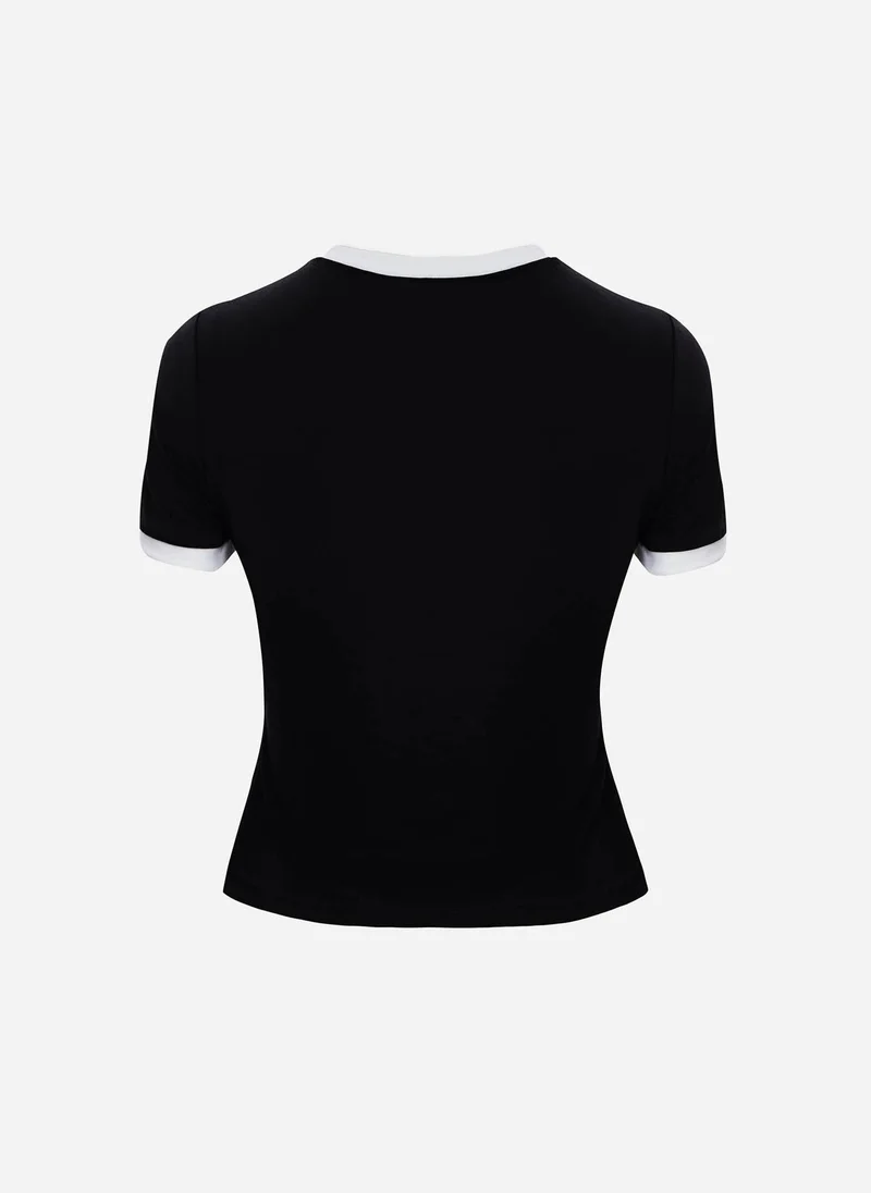 Lichi Fitted T-shirt with contrasting edge and a print